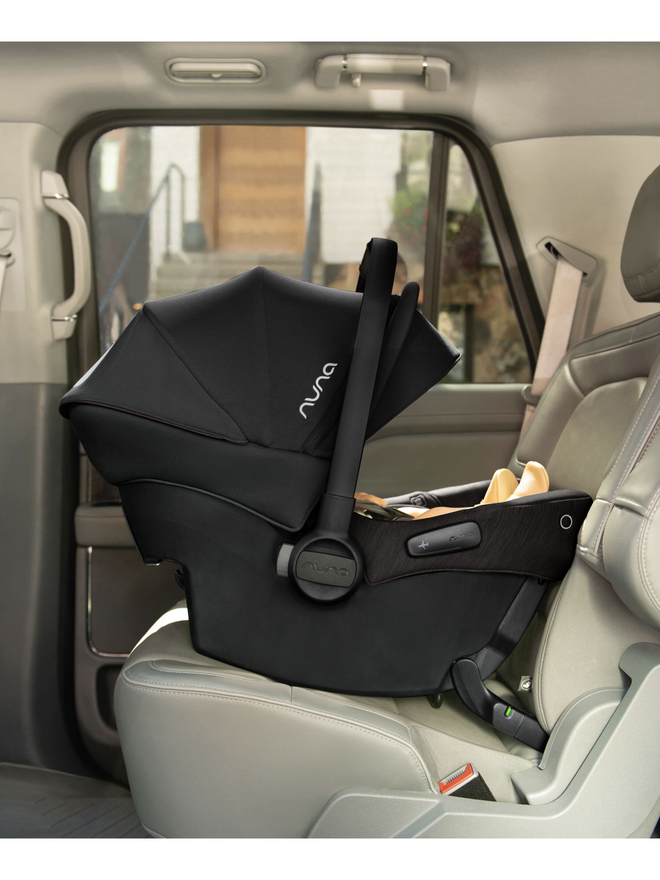Nuna Pipa URBN Infant Car Seat - Caviar